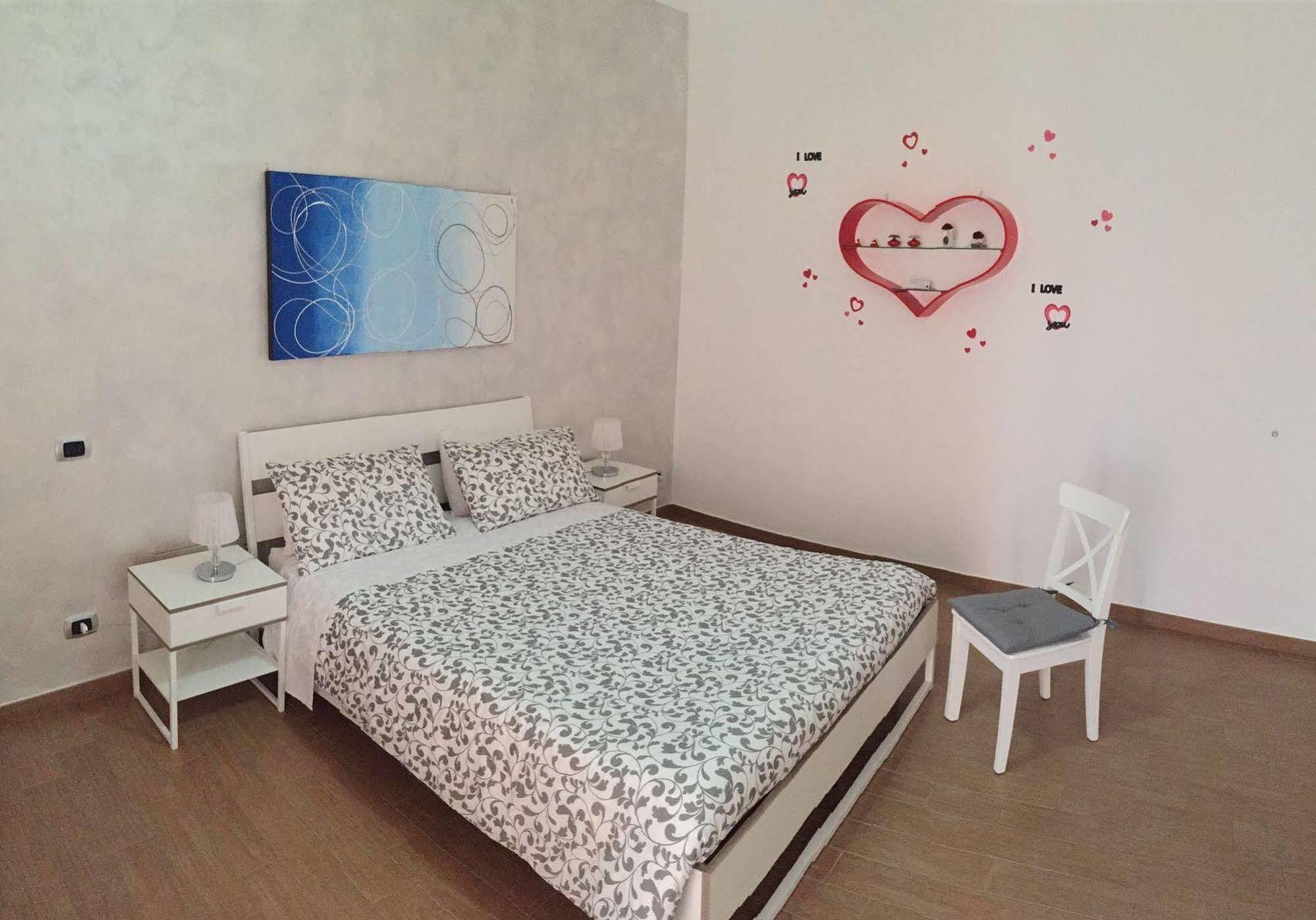 La Rosa Blu 2 Bed & Breakfast Santeramo in Colle Exterior photo